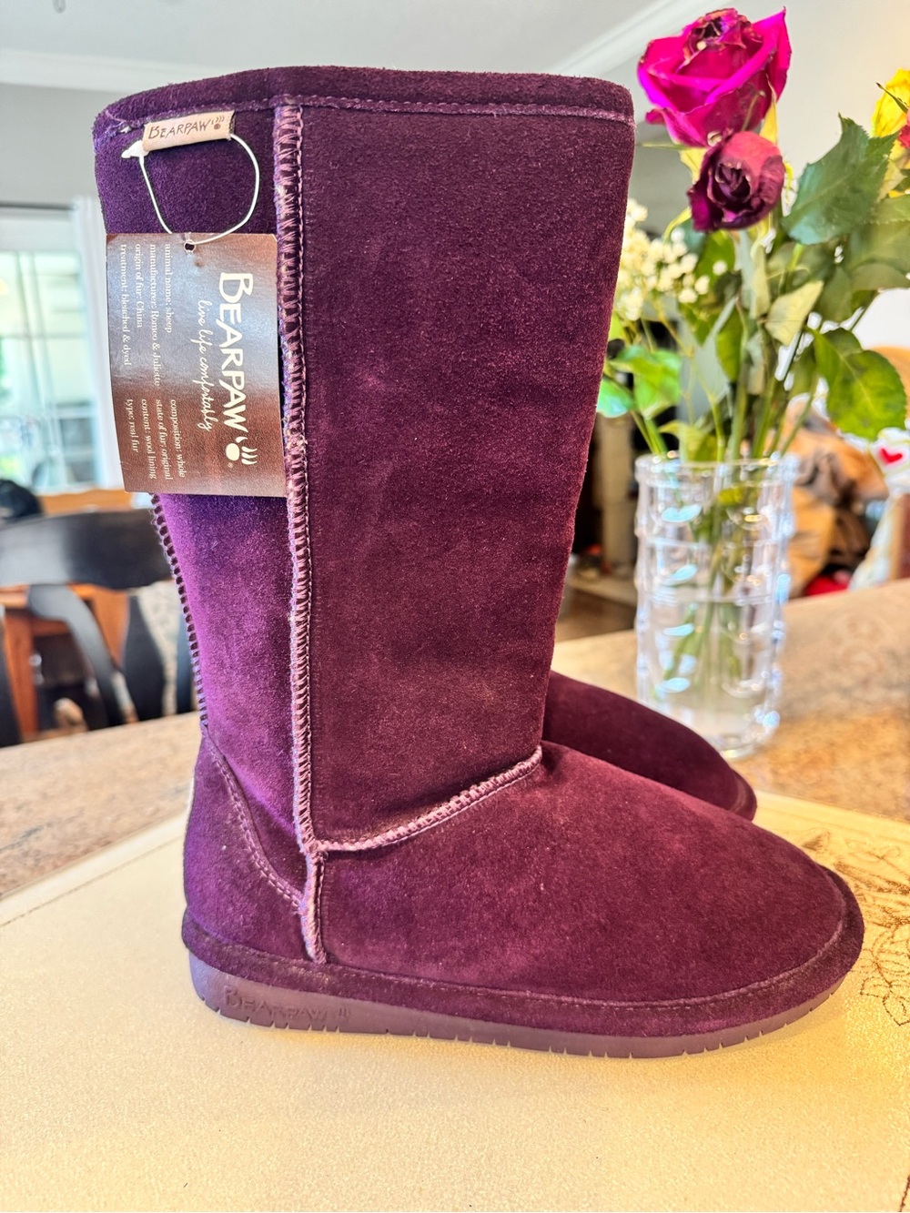 Ladies NWT Bear Paw purple suede boots